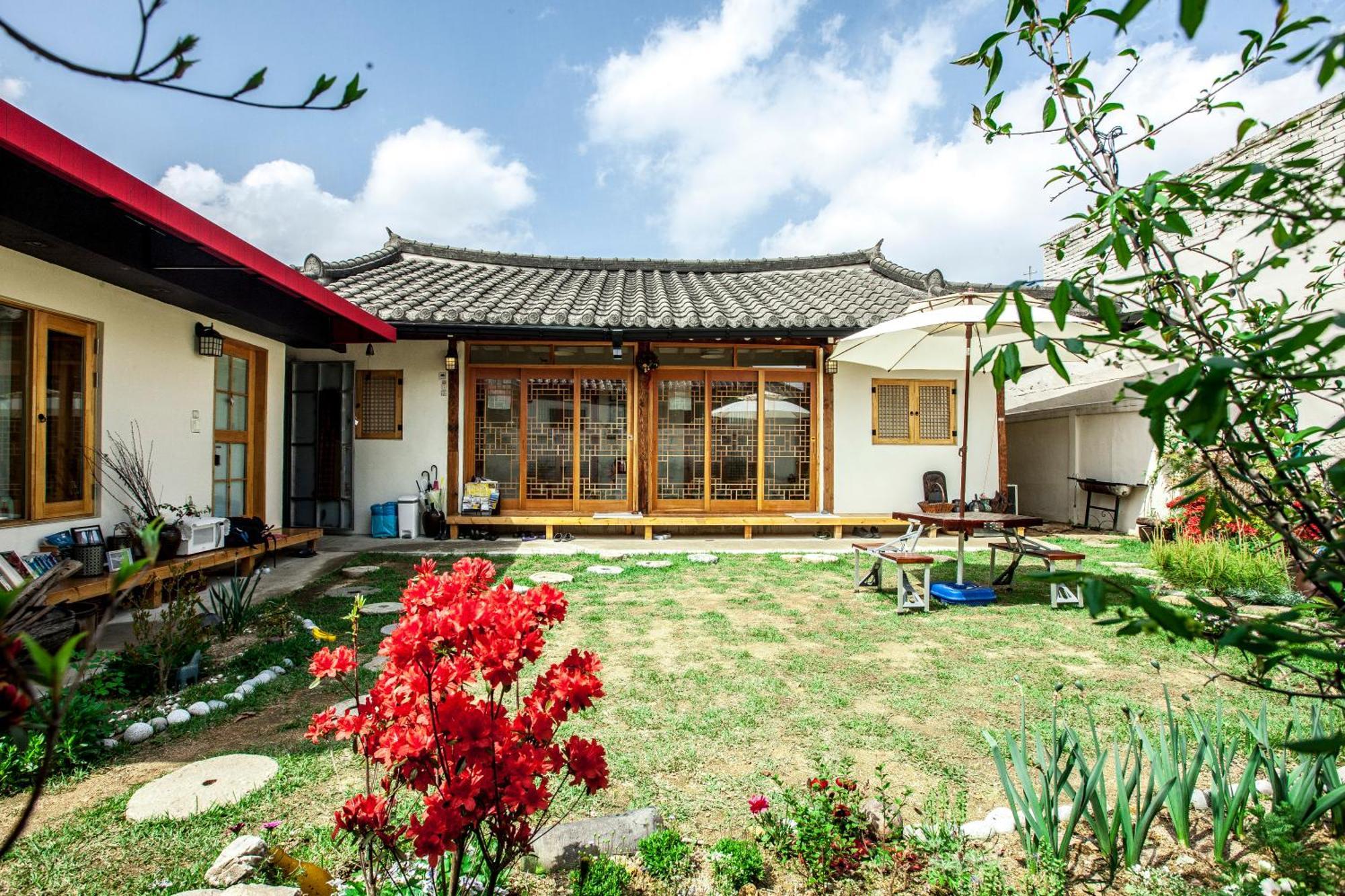 Jeonju Indigo Hanok Guesthouse Exterior foto